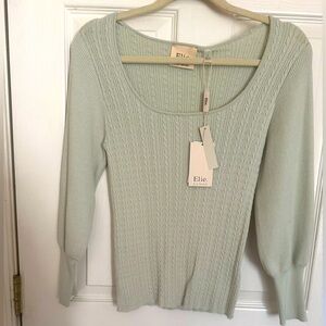 New women’s Elie by Elie Tahari  light green cable knit scoop sweater S